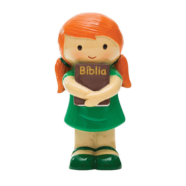 Menina com Bíblia